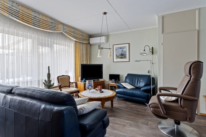 Foto 6 van Adam van Moorselstraat 26