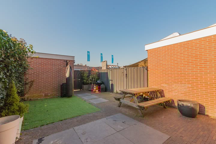 Foto 4 van Prins Clausstraat 4