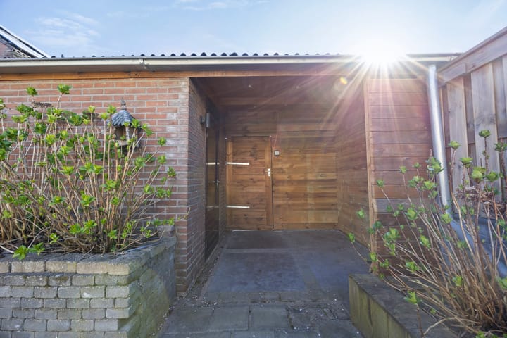 Photo 24 of Vennestraat 31