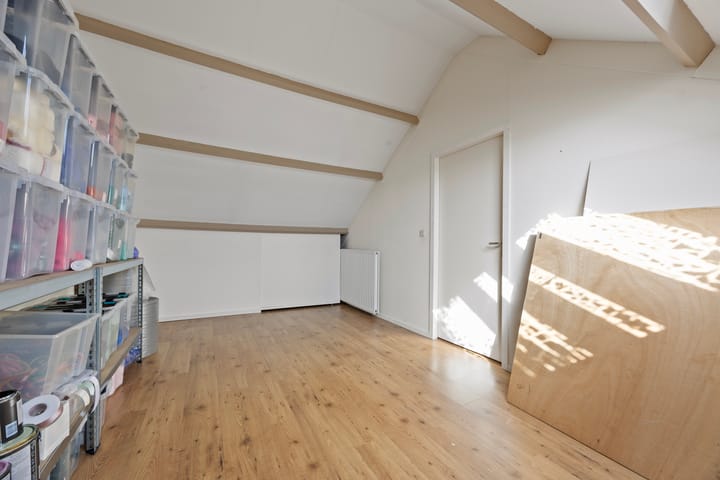 Photo 21 of Vennestraat 31