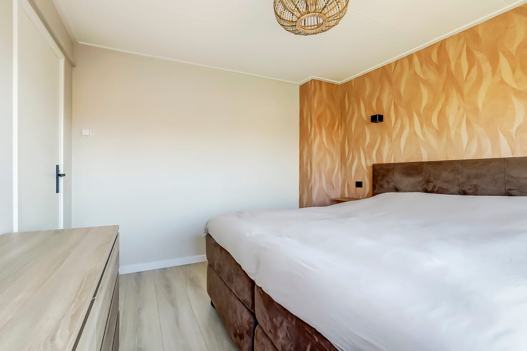 Foto 16 van ten Houtenstraat 30