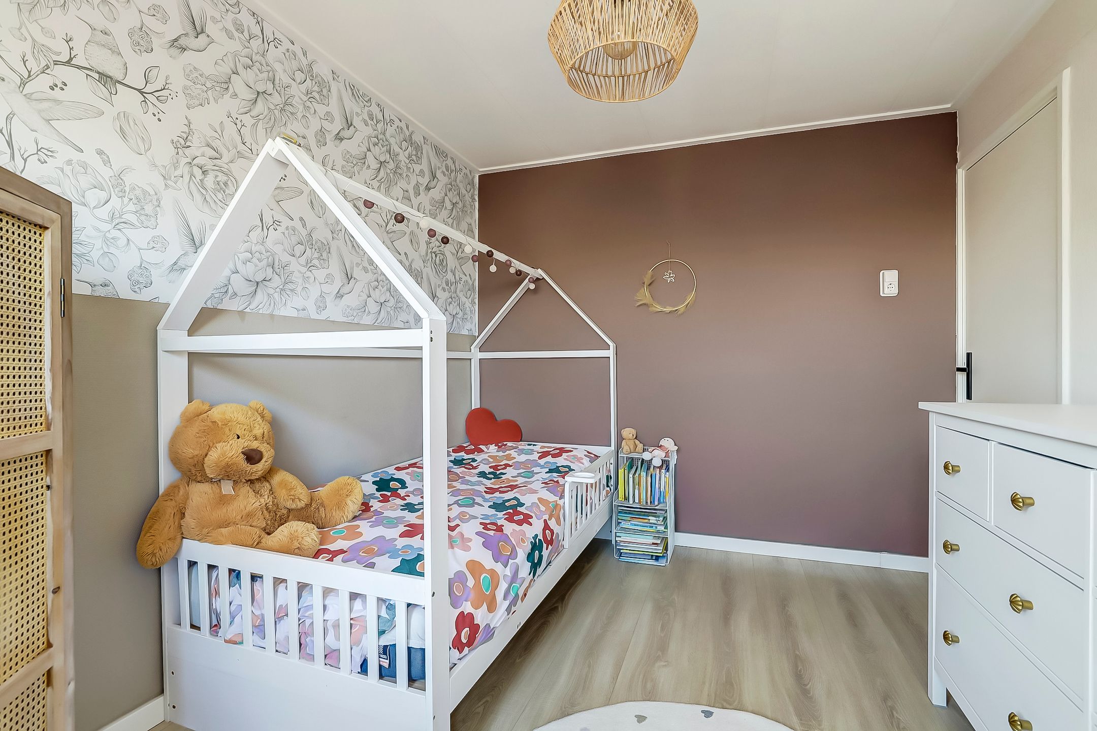 Foto 21 van ten Houtenstraat 30