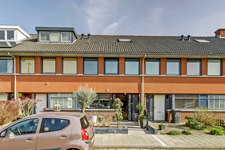 Foto 3 van Meindert Hobbemahage 33