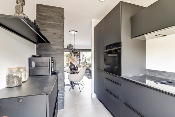 Foto 17 van Meindert Hobbemahage 33