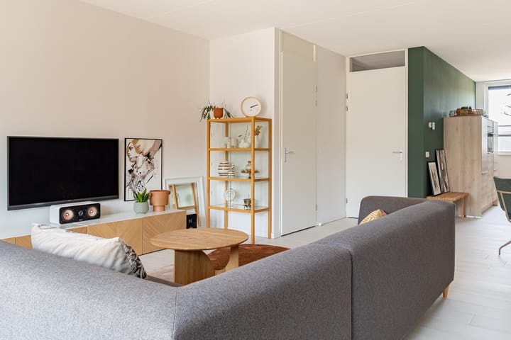 Photo 13 of Koningspage 67