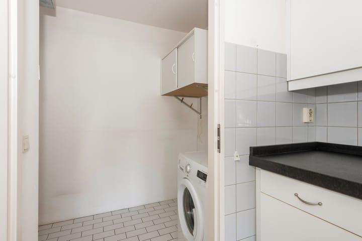 Foto 16 van van Heeckerenweg 32