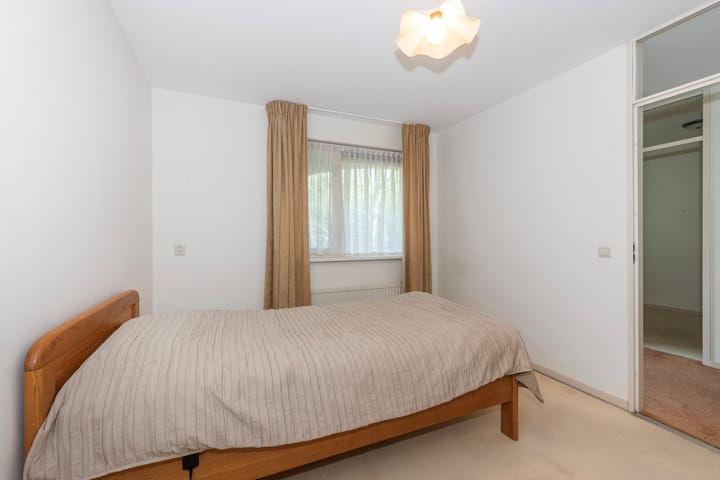 Foto 19 van van Heeckerenweg 32