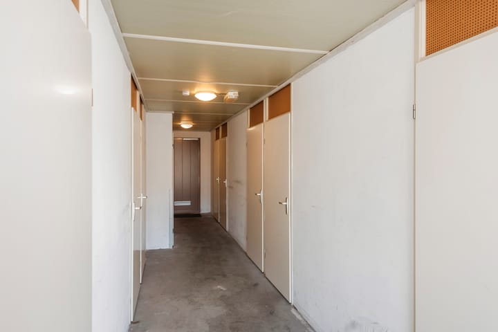 Foto 21 van van Heeckerenweg 32