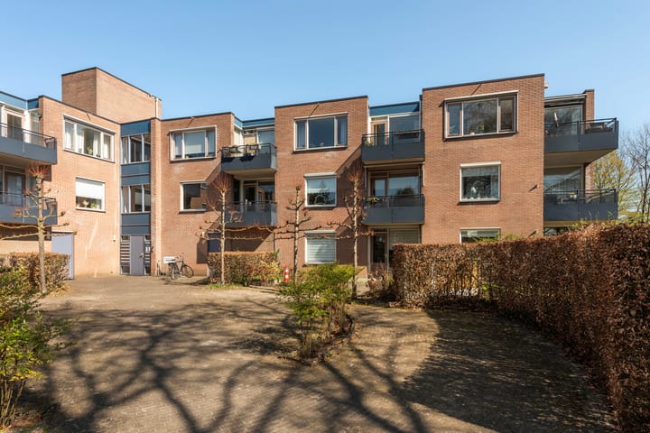 Foto 22 van van Heeckerenweg 32