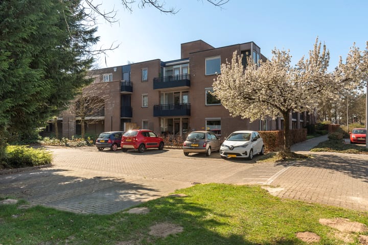 Foto 26 van van Heeckerenweg 32