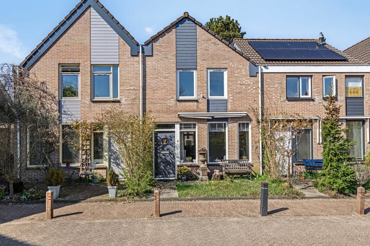 Foto 1 van Willem Alexanderplein 4