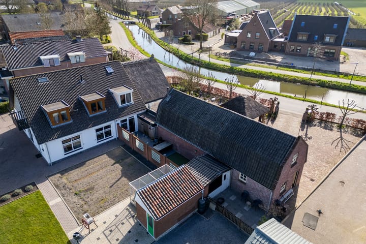 Photo 51 of Lopikerweg oost 147