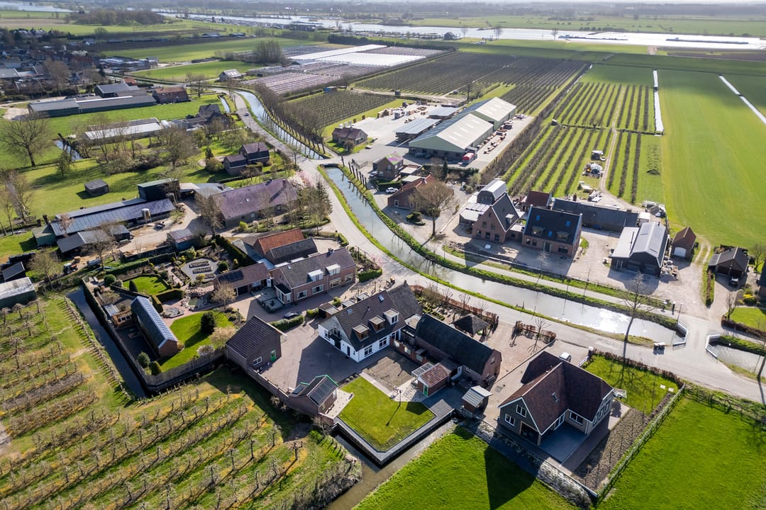 Foto 56 van Lopikerweg oost 147