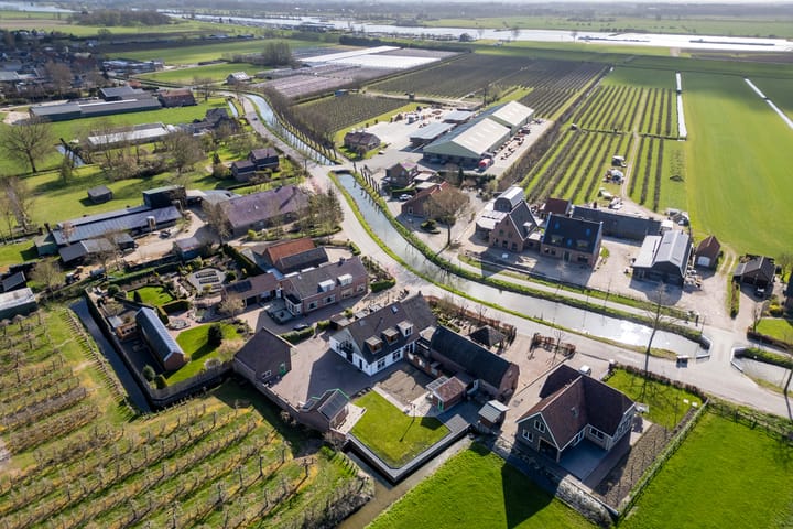 Photo 56 of Lopikerweg oost 147