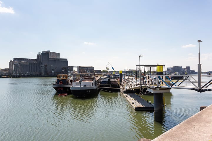 Foto 22 van Maashavenweg 48