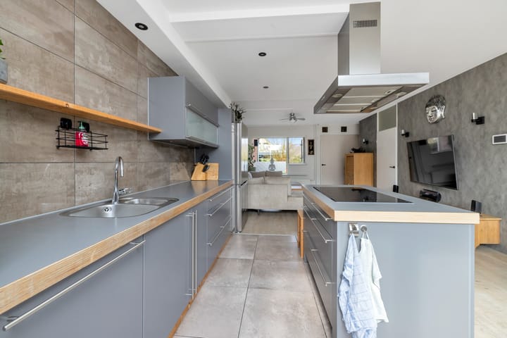 Foto 18 van Repel 99