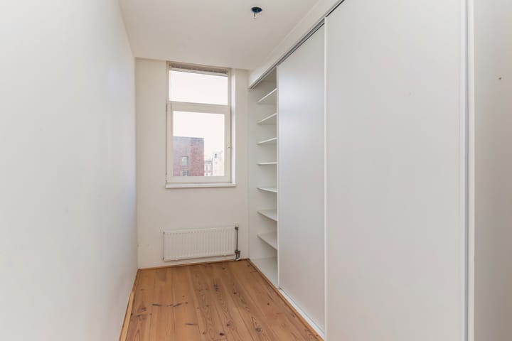 Foto 10 van C.P.Tielestraat 15-C