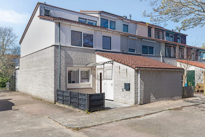 Foto 1 van Plevierhof 13