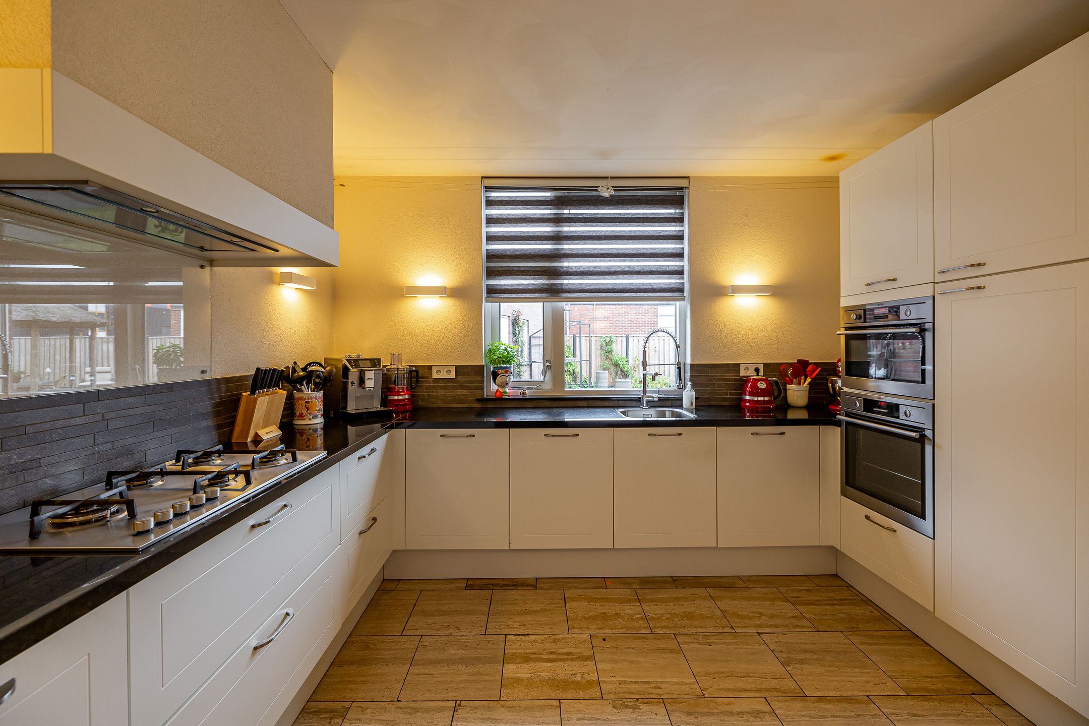 Photo 21 of Produktieweg 11