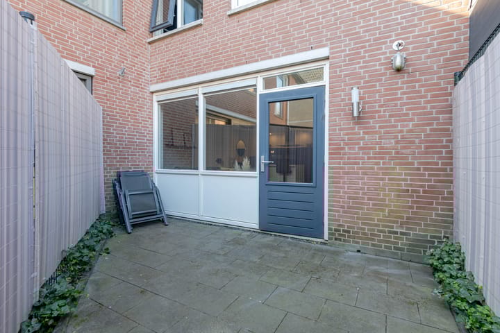 Photo 10 of Wolphaertstraat 90