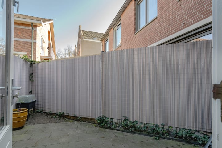 Photo 12 of Wolphaertstraat 90