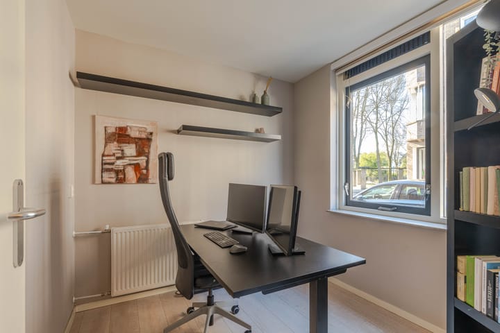 Photo 18 of Wolphaertstraat 90