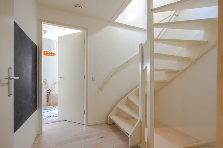 Photo 20 of Wolphaertstraat 90