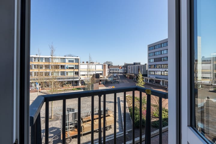 Photo 2 of Nieuwe Markt 68-B