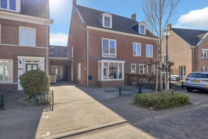 Foto 8 van Loovoort 11