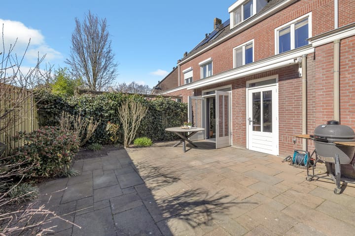 Foto 5 van Loovoort 11