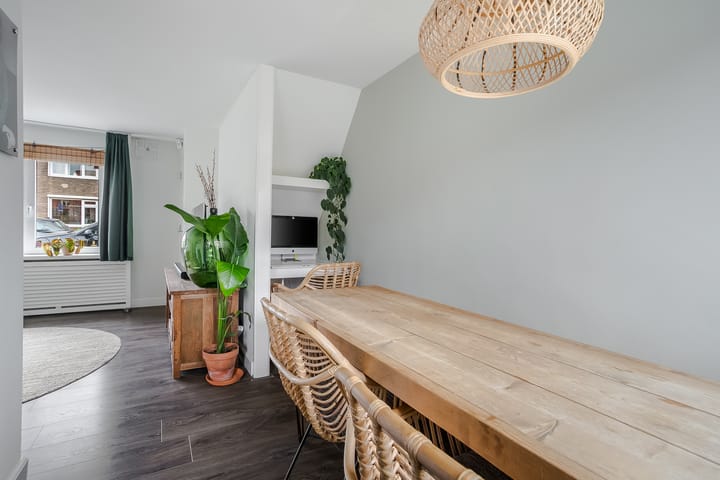 Foto 11 van Meteorenweg 212