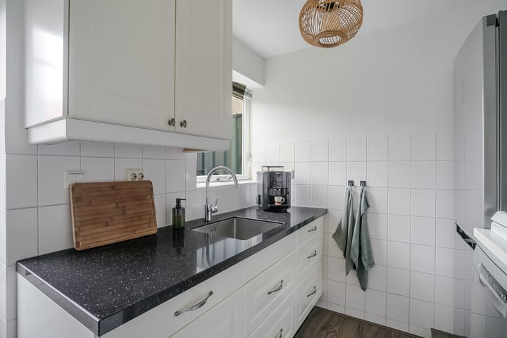 Foto 15 van Meteorenweg 212