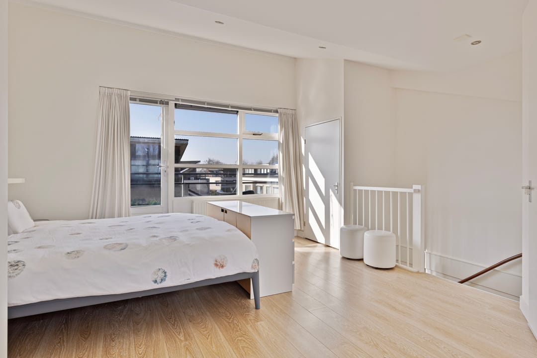 Foto 23 van Donkerelaan 56