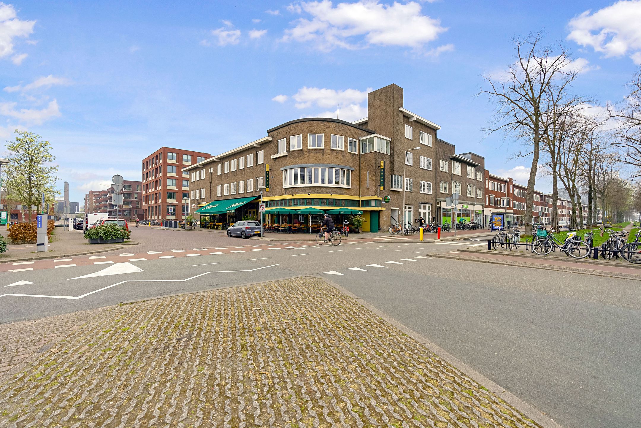 Photo 42 of Croeselaan 263