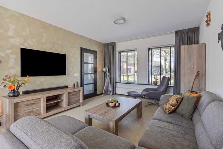 Foto 9 van Leharstraat 5