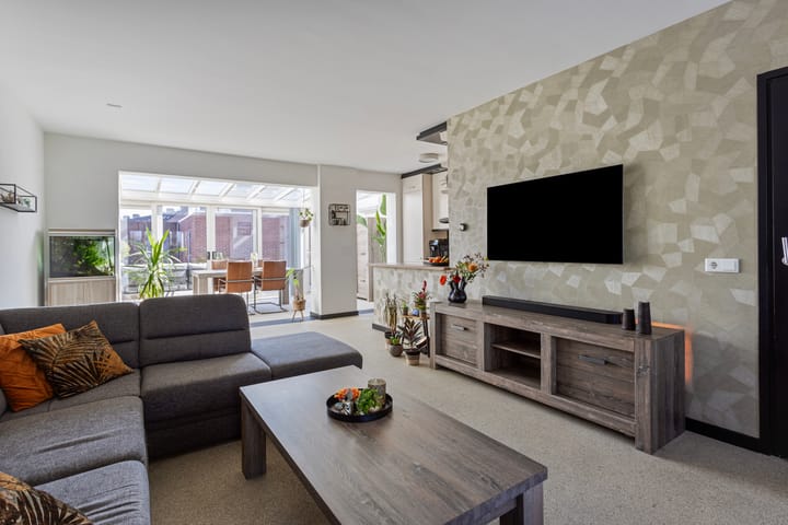 Foto 10 van Leharstraat 5