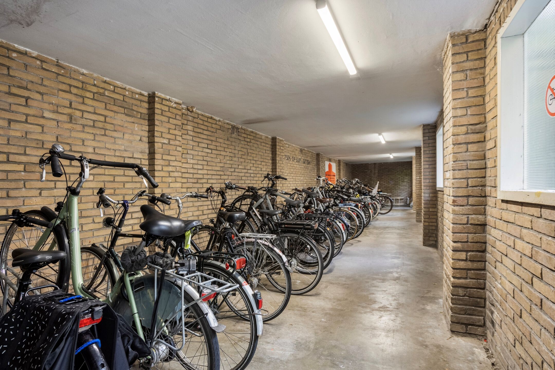 Foto 39 van 's-Gravendijkwal 158-B