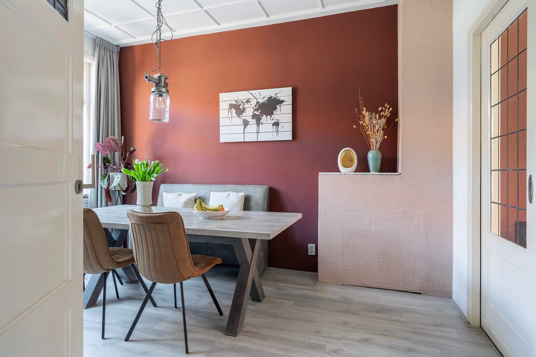 Foto 16 van van Roonhuysestraat 8