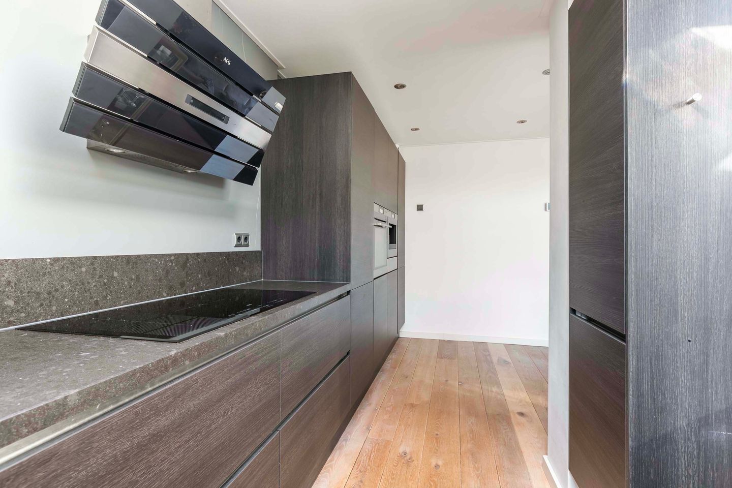 Foto 14 van Keizersmantel 46