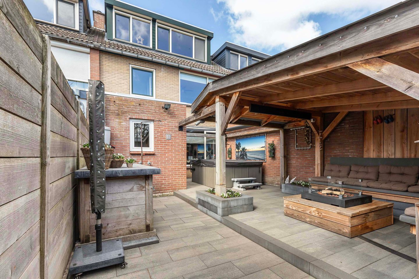 Foto 29 van Keizersmantel 46