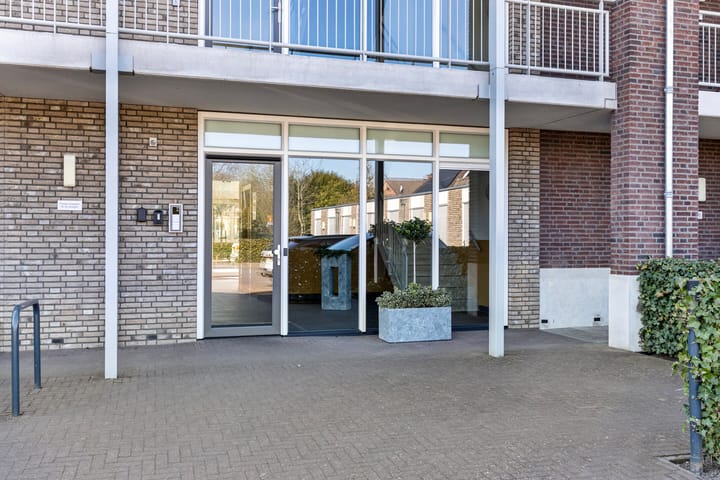 Foto 33 van Doetinchemseweg 12-A