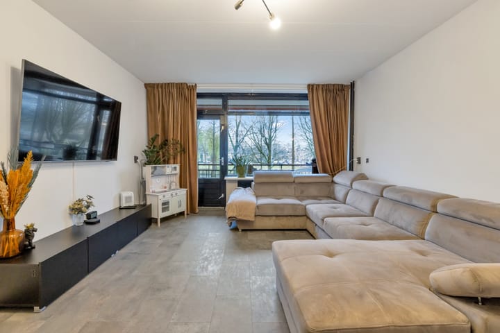 Foto 18 van Schubertplein 19