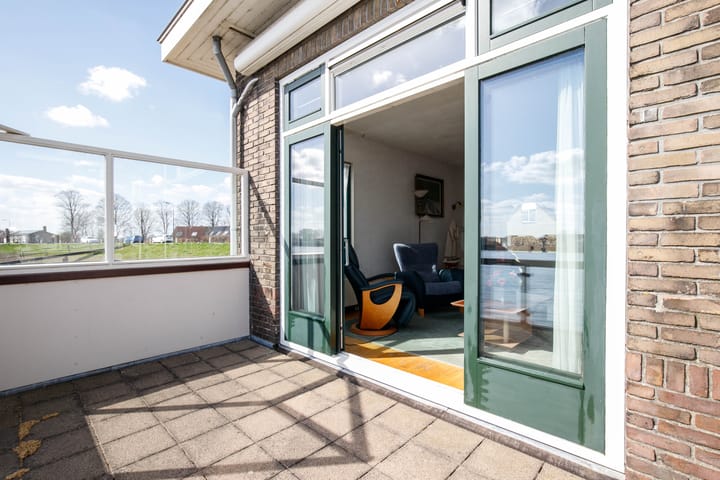 Foto 12 van Lekdijk-West 16