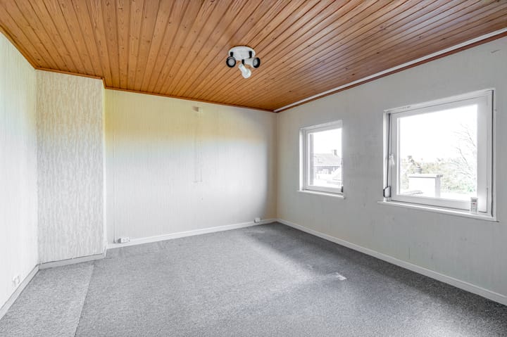 Foto 14 van Burg Strijkersstraat 18