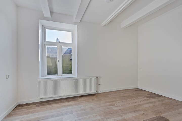 Photo 2 of Tuinen 6-BV