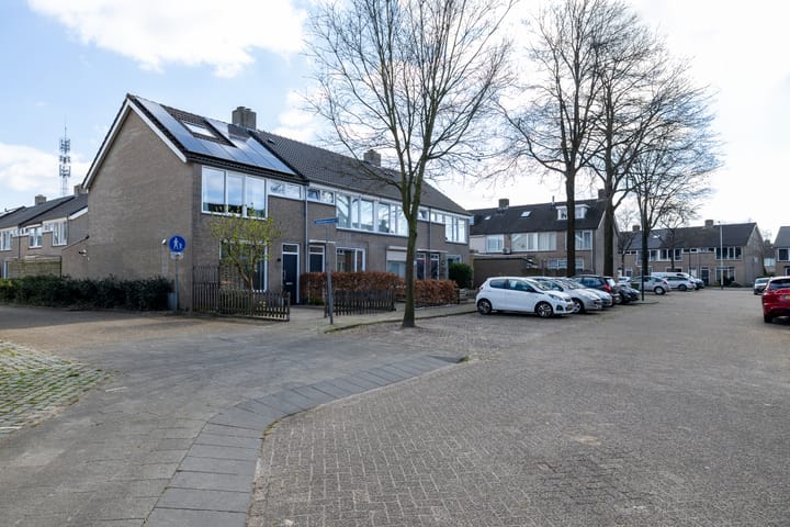 Foto 38 van Zadelmakerstraat 51