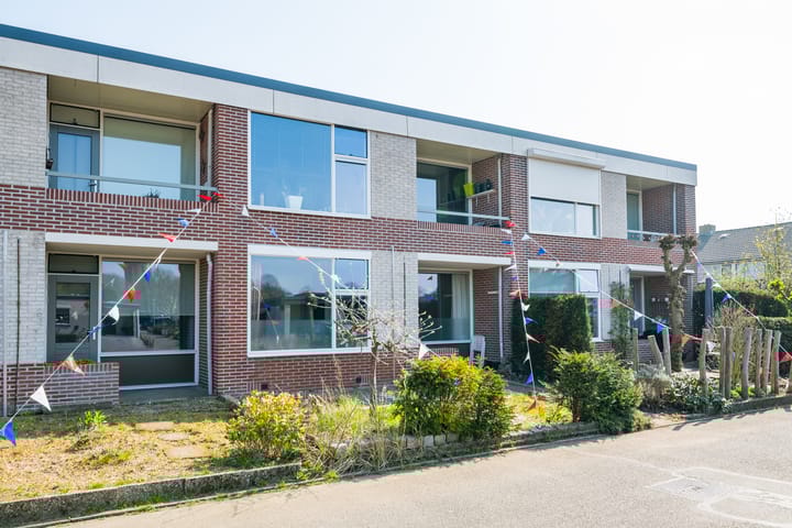 Foto 30 van Tubantenstraat 4