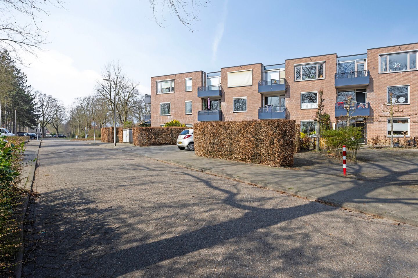 Foto 4 van van Heeckerenweg 28