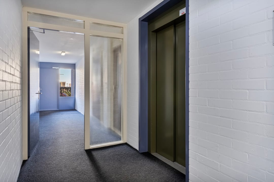 Foto 7 van van Heeckerenweg 28