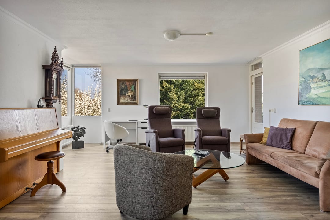 Foto 11 van van Heeckerenweg 28